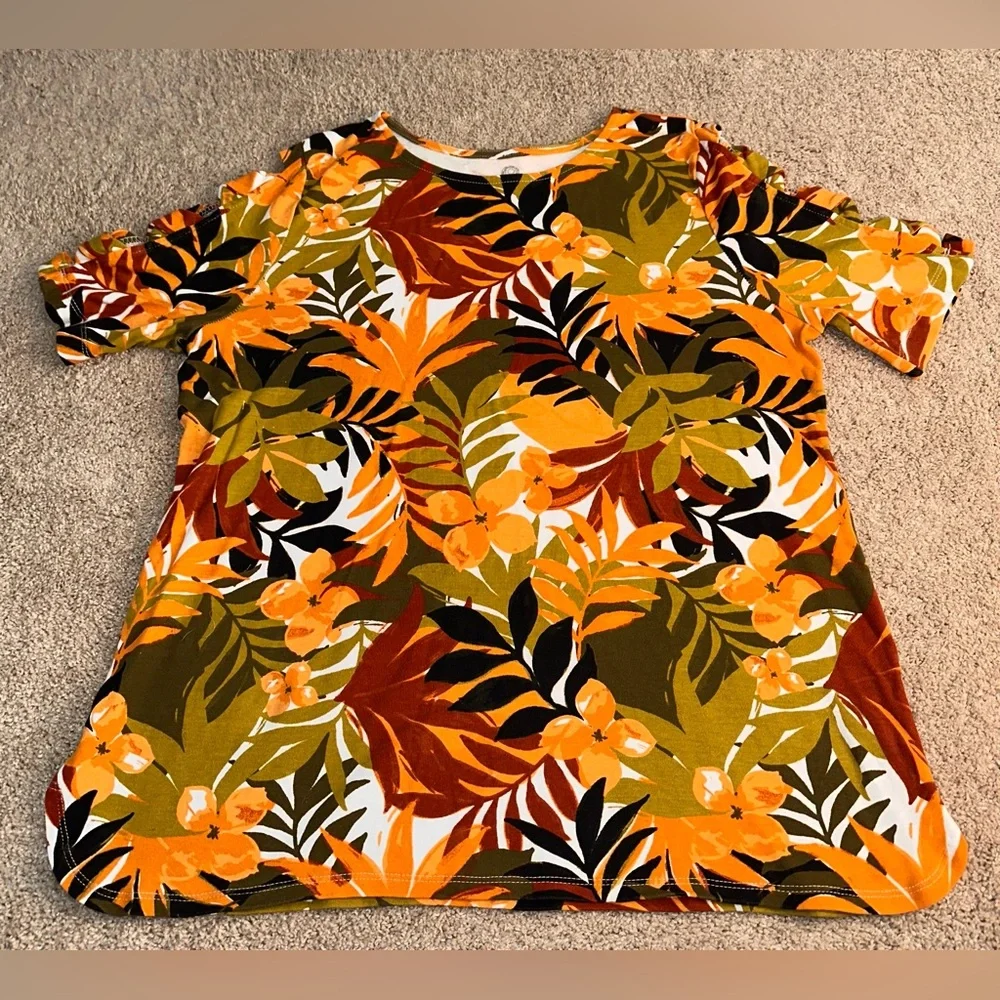 Ruby Rd. Multicolor Floral Top. Size L - Picture 3 of 12